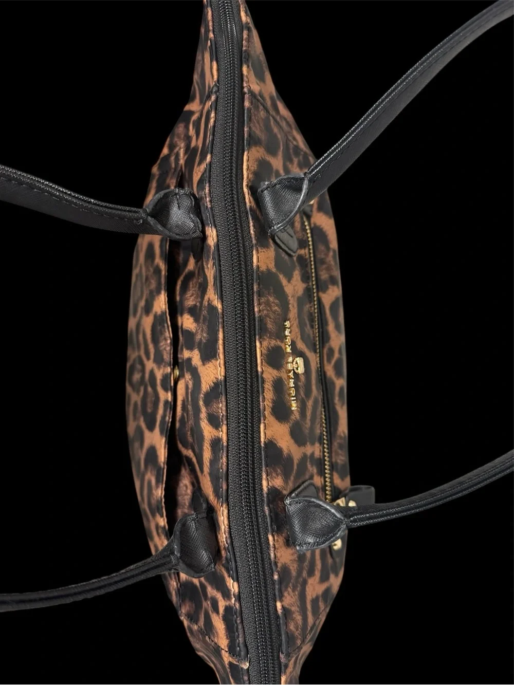 MICHAEL KORS Kelsey Leopard Nylon Tote - Picture 7 of 13